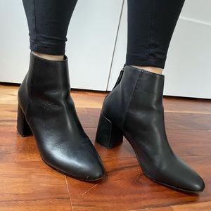 Steve Madden Parisha Leather Bootie